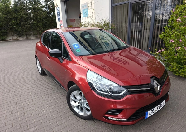 Renault Clio cena 35999 przebieg: 99077, rok produkcji 2016 z Grajewo małe 667